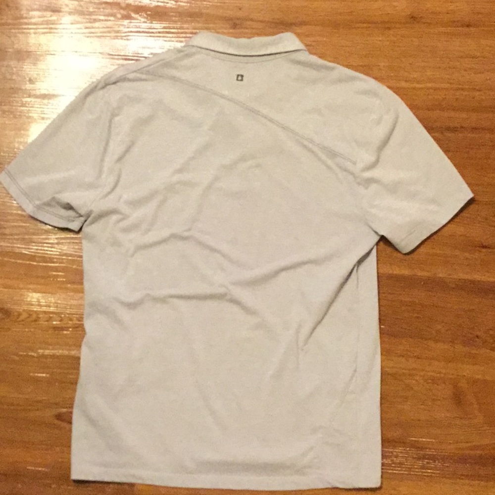 Volcom Polo - Picture 3 of 3